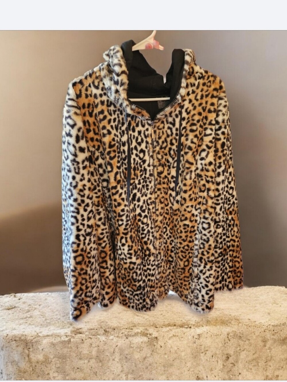 Leopard Print Faux Fur Hooded Jacket■ Final Price ■ EUC